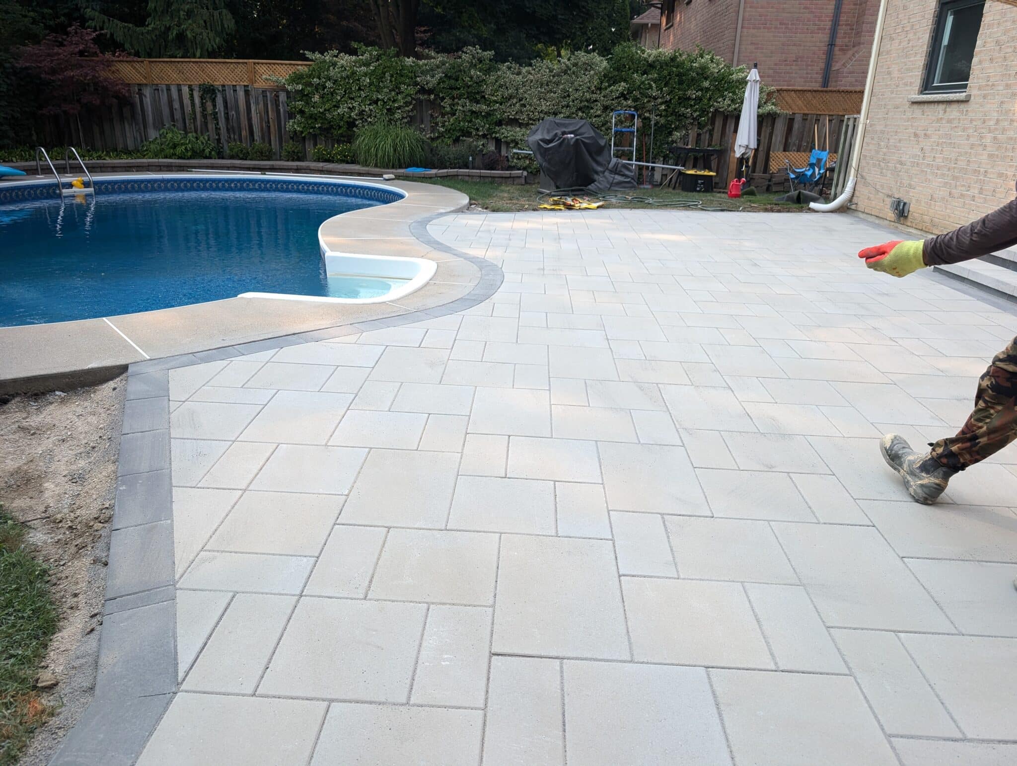 HomeRenoToronto.com, Backyard Pool Interlock