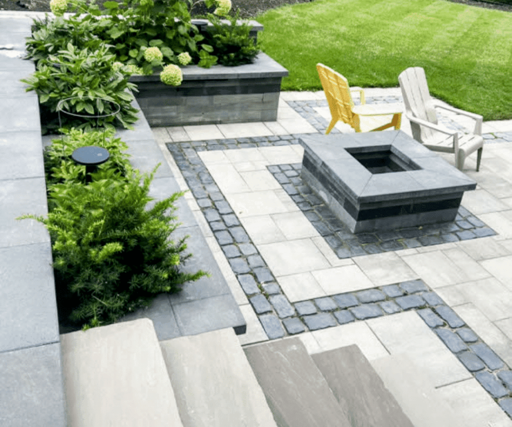 HomeRenoToronto.com, backyard fire pit