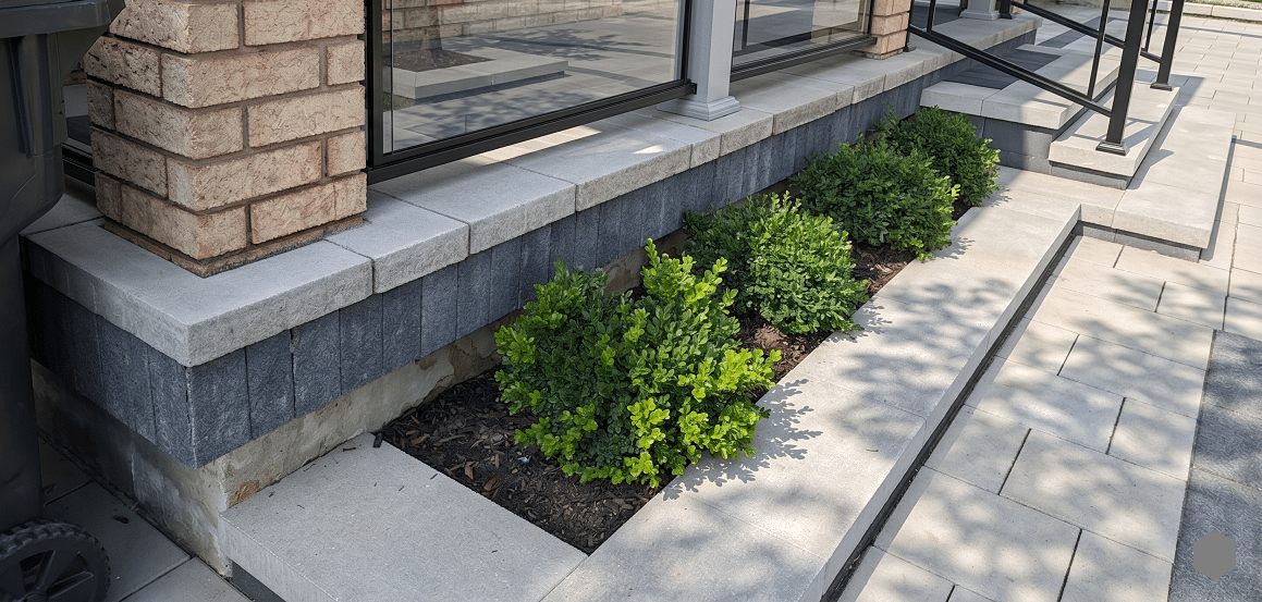 HomeRenoToronto.com, Flowerbed