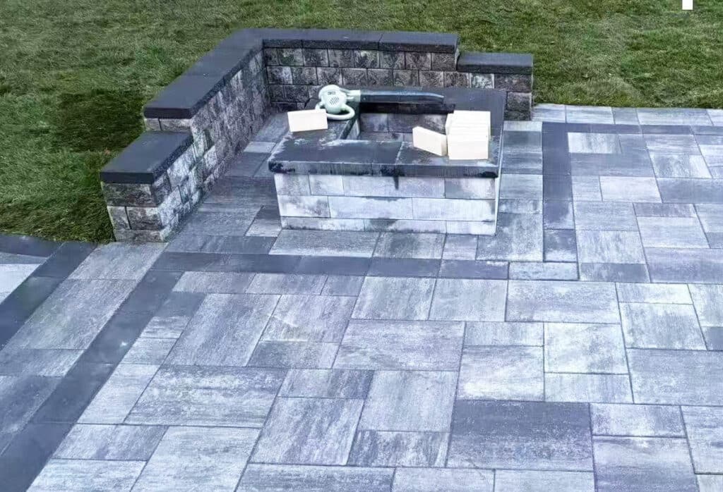 HomeRenoToronto.com, Backyard Interlock Fire Pit