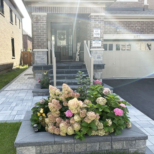 HomeRenoToronto.com, front flowerbed