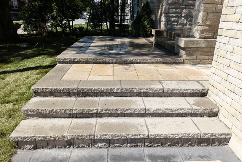 HomeRenoToronto.com, Interlock landing Steps