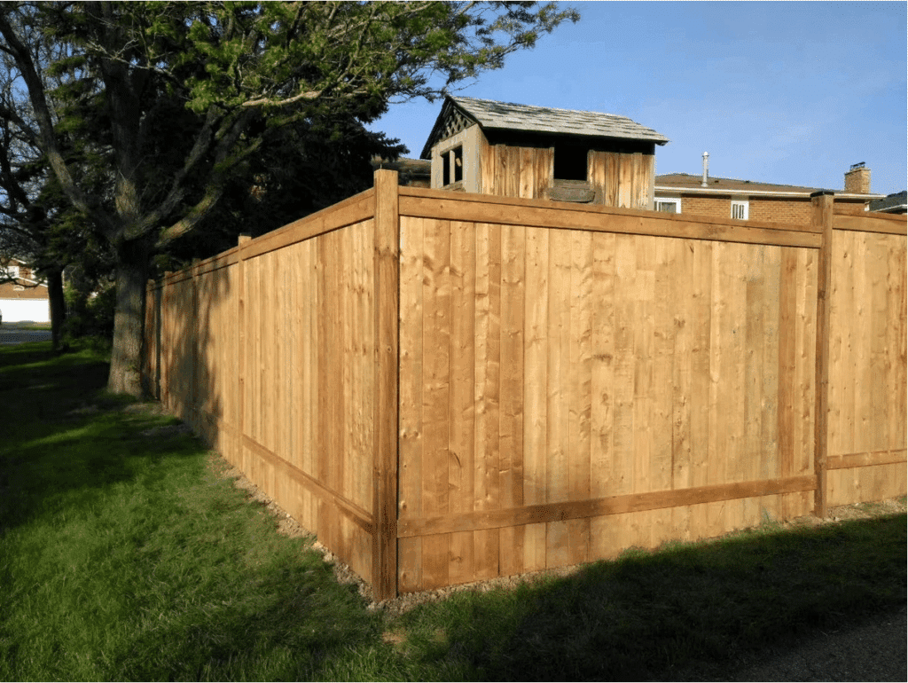 HomeRenoToronto.com, Backyard wood fence